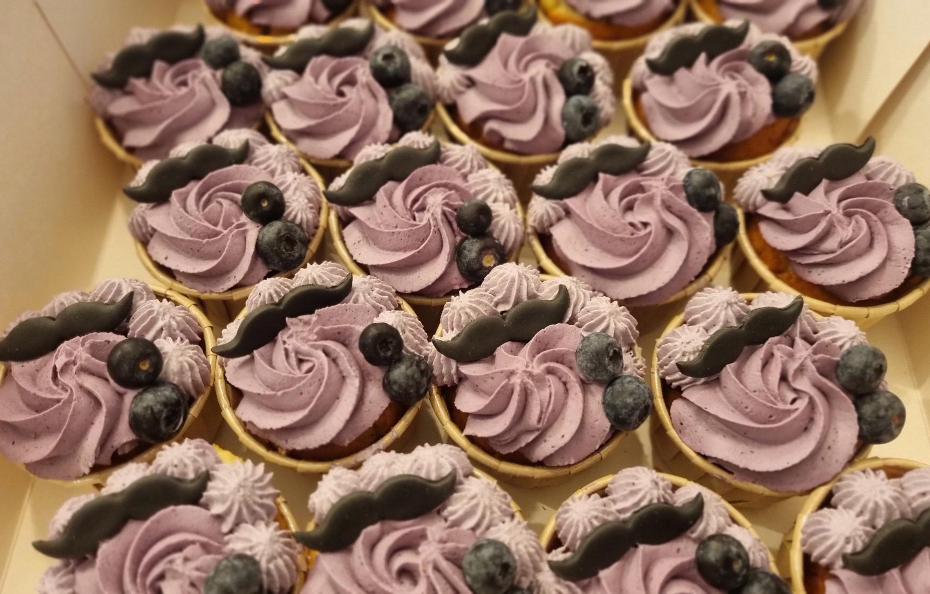 Prestation "Movember" pour Amazon